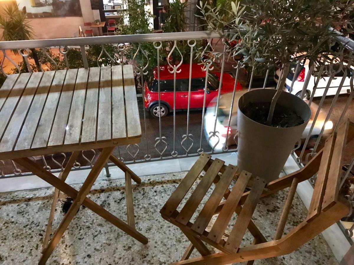 Joyfull Apartment Perfect Location Atenas Exterior foto